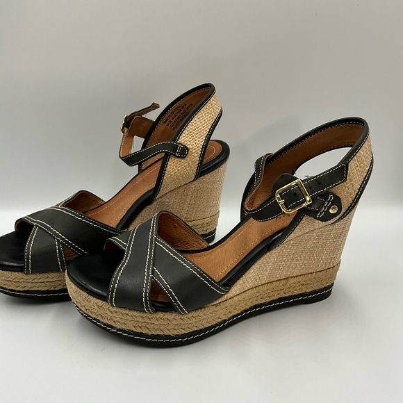 Clarks Wedge Sandals Size 7 Indigo Amelia Air 3.5” Heel - Picture 2 of 6